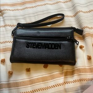 Steve Madden Textured Black Wristlet